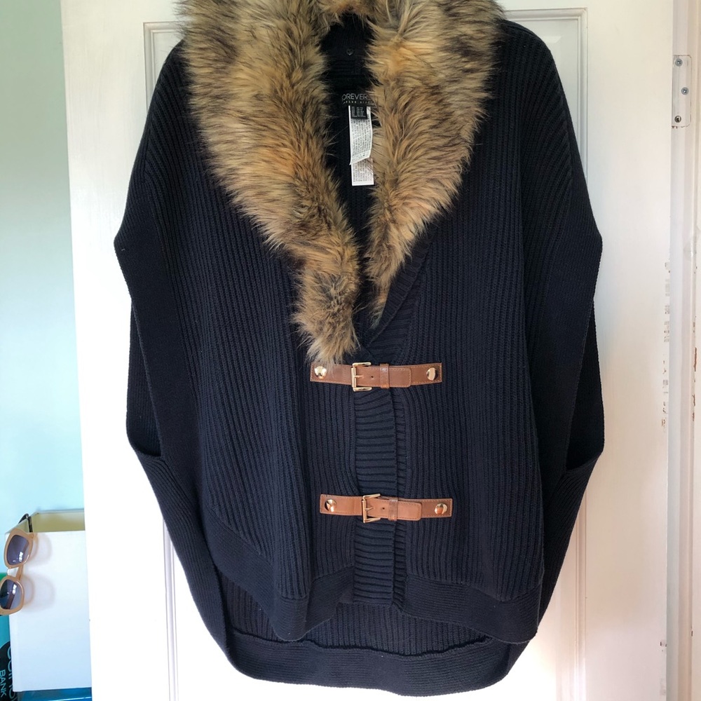 Faux fur collar poncho sweater! Worn twice!
